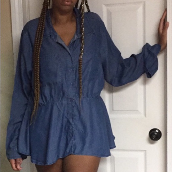 Medium to dark blue denim shirt. - Picture 1 of 4